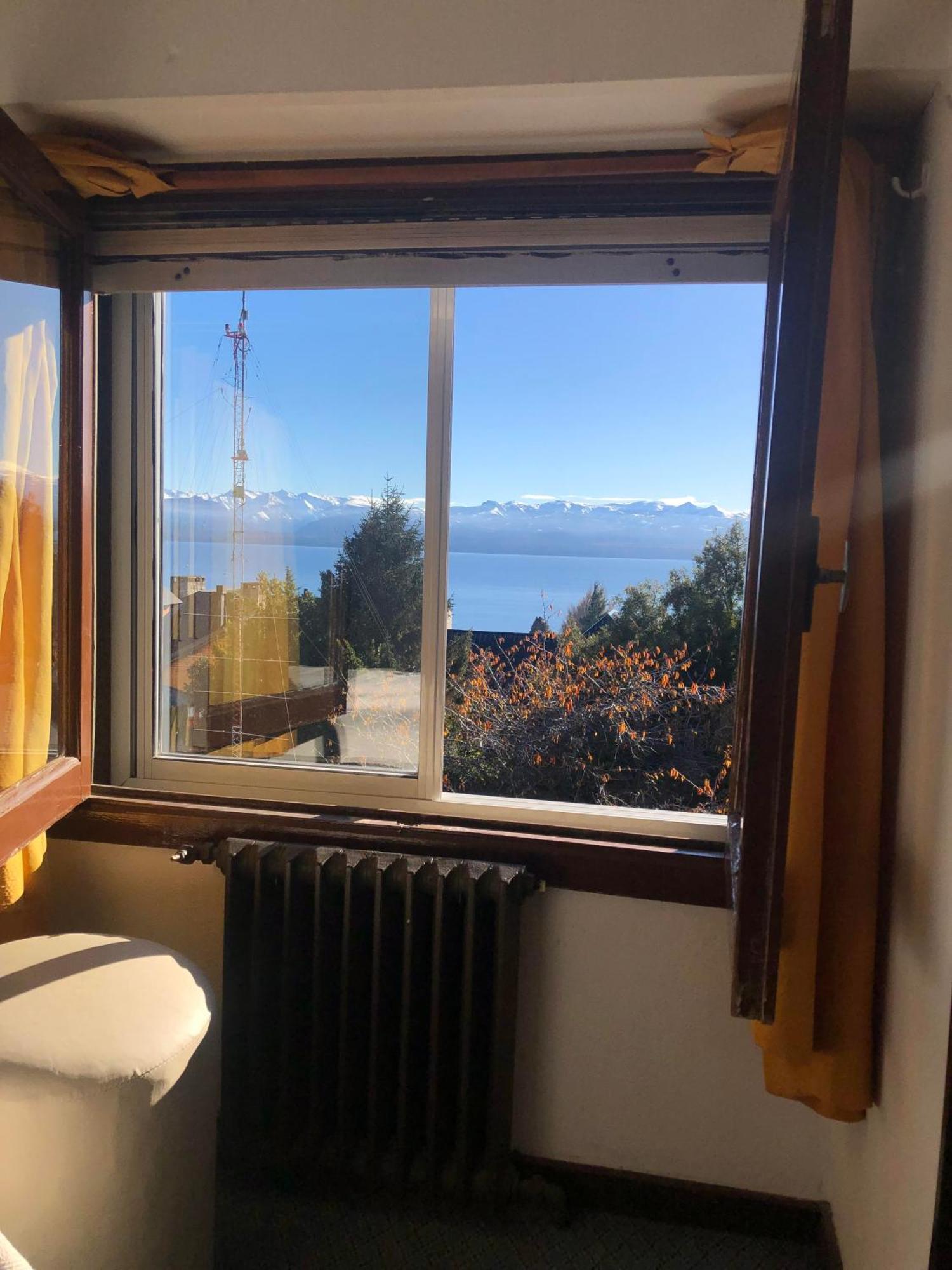 Hospedaje Los Alpes ซานคาร์ลอส เด บาริโลเช ภายนอก รูปภาพ